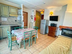 Apartment Bilo Classico 5 p-l- Villa Frejus by Interhome