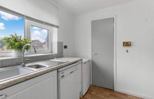 Central Upton Upon Severn 2 bedroom property sleeps 6