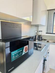 Forest View Luxury Hilton Home