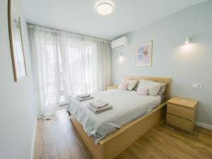 The Cozy Urban Apartment