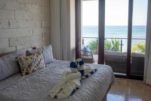 Akumal beachfront apartment U5
