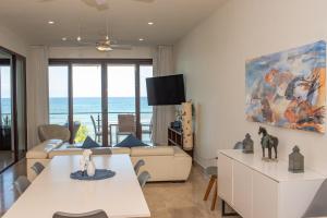 Akumal beachfront apartment U5