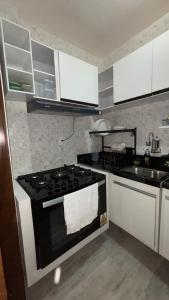 Apartamento 2 quartos a 200m do Porto da Barra