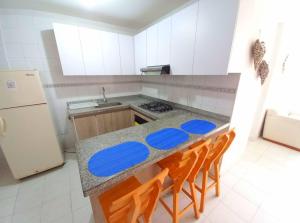 APARTAMENTO RODADERO ARENA Y MAR In