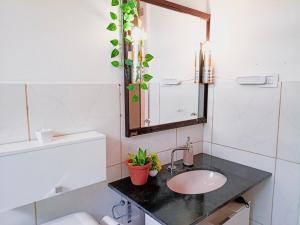 JR 4 · Estúdio no piso superior em Paraty, RJ