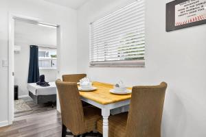 Family 4BR Tampa Oasis 2 Gazebos Near Midtown & Stadium