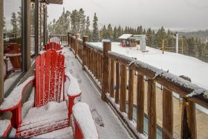 22 Lower Cascade Ridge