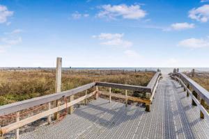 Lighthouse 1416 by Vacation Homes Collection