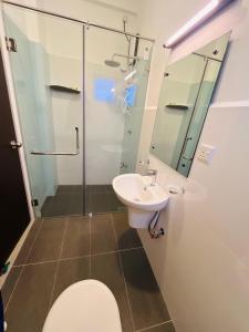 Celestial Negombo Resort Apartment Theme Park View