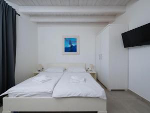 Holiday Home Villa Sole am Meer mit Pool- Sauna- Whirlpool by Interhome
