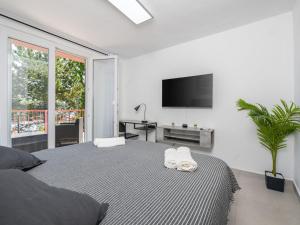 Apartment Luxury Seaview Apartment by Interhome