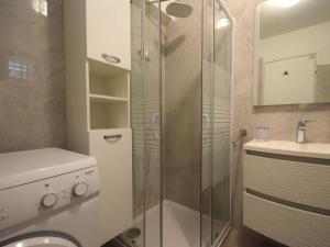 Apartment Angie 1 by Interhome