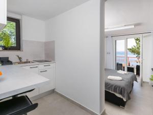 Apartment Luxury Seaview Apartment by Interhome