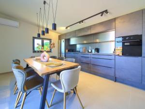 Apartment Wohnung Sol 3 by Interhome