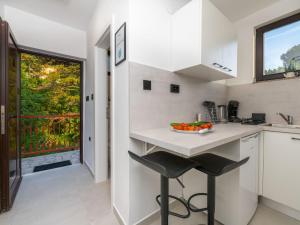 Apartment Luxury Seaview Apartment by Interhome