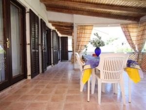 Apartment Apartment Andjela by Interhome