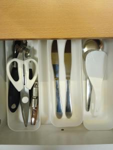 Cozy Condo Near Mall and Airport with Wi-Fi and Netflix