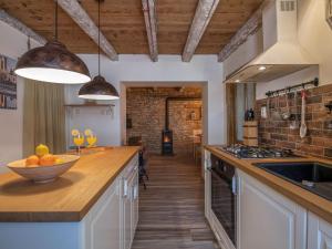 Holiday Home mit Garten- Terrasse und Grill by Interhome