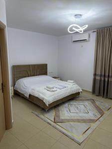 Prestige Lake View Apartment Tirana