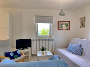 Apartment Apartment Savic by Interhome