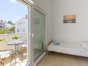 Apartment Nino 4 by Interhome