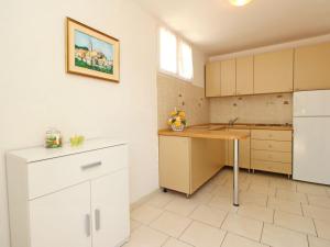 Apartment Apartment Radosna by Interhome