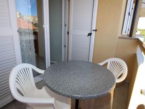 Apartment Appartement in Baška mit Eigenem Balkon by Interhome