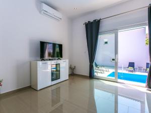 Holiday Home Green by Interhome