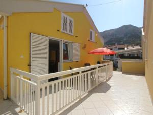 Apartment Appartement in Baška mit Eigener Terrasse by Interhome