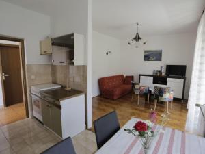 Apartment Ljubica by Interhome