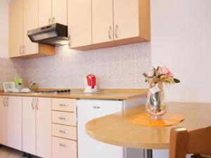 Apartment Appartement in Baška mit Eigenem Balkon by Interhome