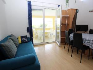 Apartment Wohnung in Baška mit Eigenem Balkon by Interhome