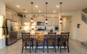 5BR Resort Townhome with Private Pool!
