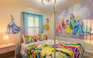 5BR Resort Townhome with Private Pool!