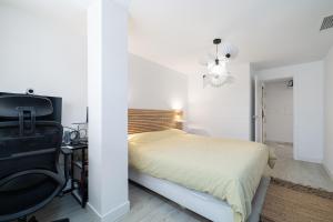 City Center Beach Access Apartment With Style