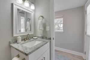 4BR Near Beach Pool Games Family Retreat