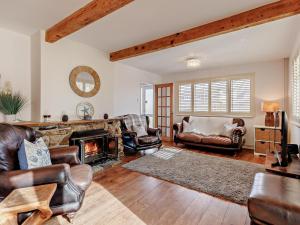 3 Bed in Rye- oc-72303