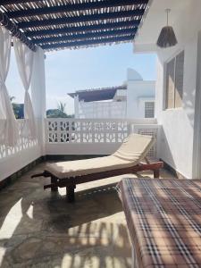 Mya House 12 - Africa Experience