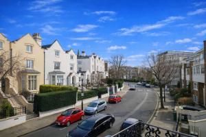 Notting Hill, Lansdowne Crescent, 2 bed & 1 bath