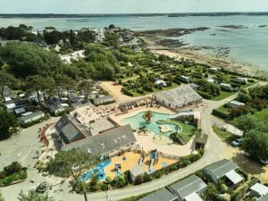 Mobil Home avec Terrasse à Pénestin - API-1-52-1403