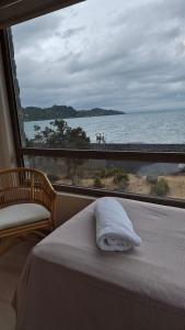 Moderno Edifício Frente al Lago