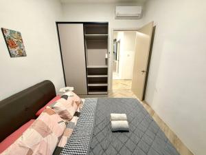 Upton 2 bedrooms 6 pax Kuching City