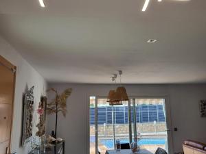 Casa moderna cerca de las calas de Calafat, ideal familiasamigos - ES-393-18