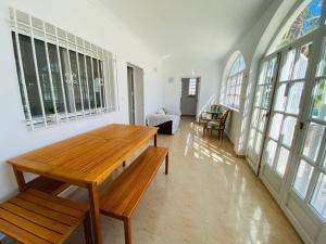 Villa en España: 4 Habitaciones, Terraza y Piscina privada - ES-393-30