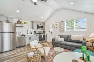 Kiowa Studio | Minutes to Garden of the Gods & OCC