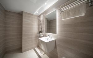 H Avenue Pohang Posco Daero