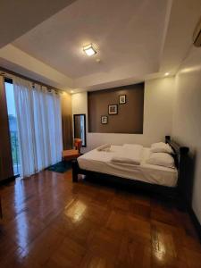 Tagaytay Highlands 4 BR Suite