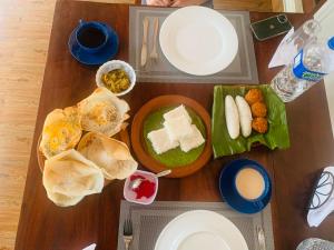 Elegant Nature Lodge