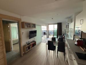 Appartement lumineux - Vue mer et ville - Unity Patong