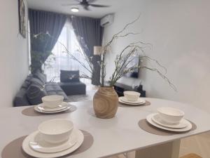 3 Bedrooms KLCC View PlazaRah,Kg Baru next to Rembayung